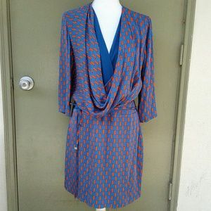 Diane Von Furstenberg Plunge Neckline Sz 10